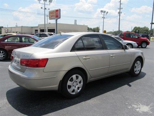 Hyundai Sonata 2009 photo 2