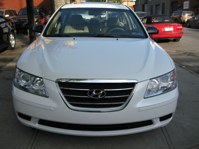 Hyundai Sonata 2009 photo 17