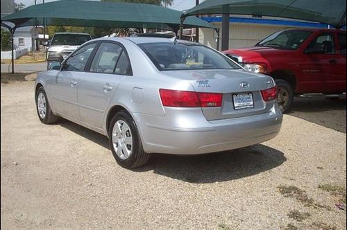 Hyundai Sonata 2009 photo 2