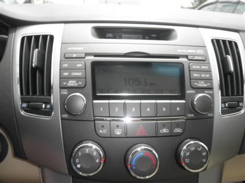 Hyundai Sonata 2009 photo 1