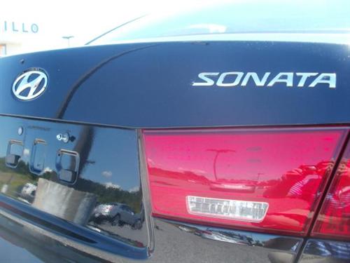 Hyundai Sonata 2009 photo 1