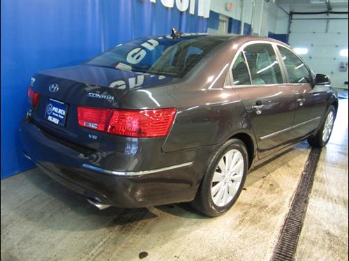 Hyundai Sonata 2009 photo 3