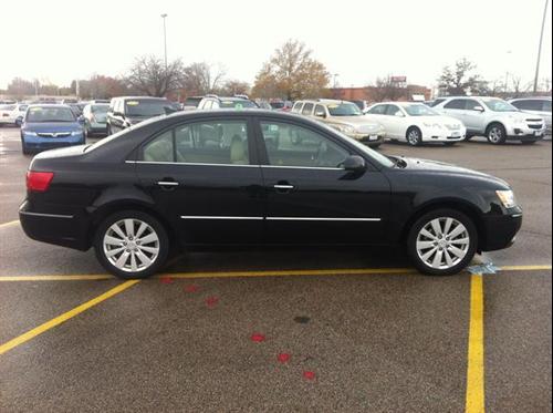 Hyundai Sonata 2009 photo 1