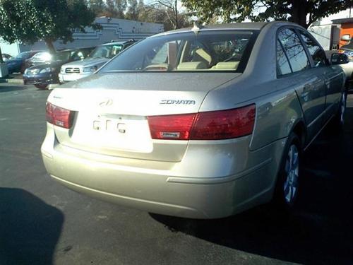 Hyundai Sonata 2009 photo 2