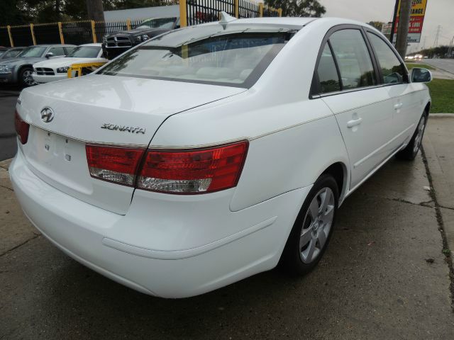 Hyundai Sonata 2009 photo 1