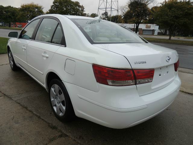 Hyundai Sonata 2009 photo 4