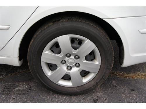 Hyundai Sonata 2009 photo 2