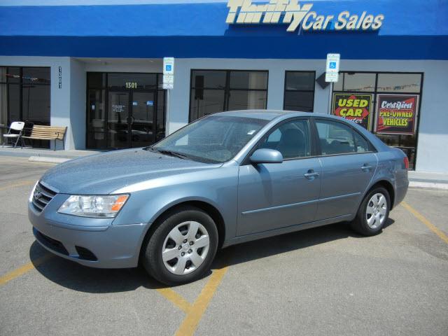 Hyundai Sonata FWD 4dr Sport Sedan