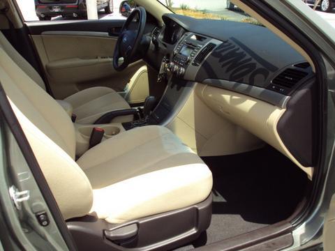 Hyundai Sonata 2010 photo 2