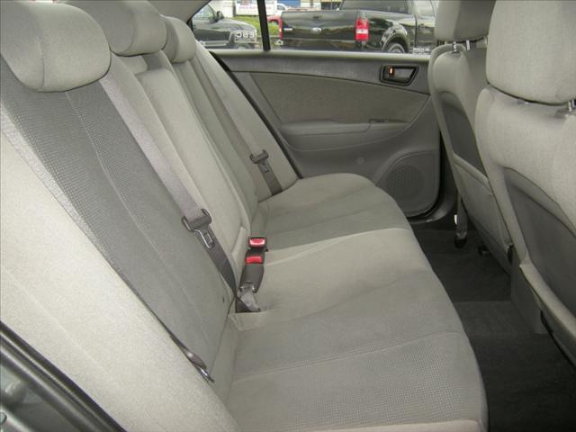 Hyundai Sonata FWD 4dr Sport Sedan