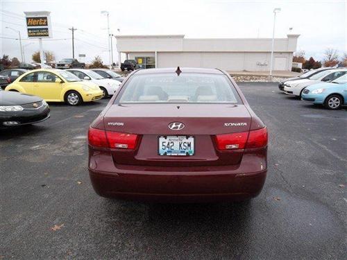 Hyundai Sonata 2010 photo 2