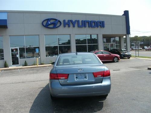 Hyundai Sonata 2010 photo 2