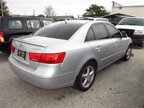 Hyundai Sonata 2010 photo 2