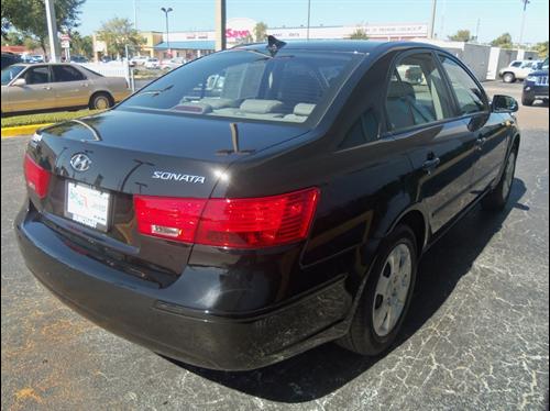 Hyundai Sonata 2010 photo 2