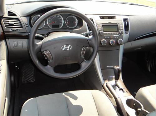 Hyundai Sonata 2010 photo 4