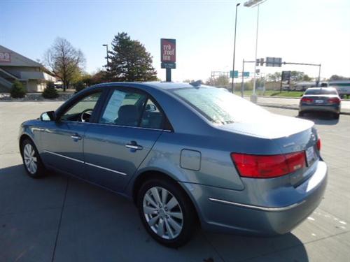 Hyundai Sonata 2010 photo 4