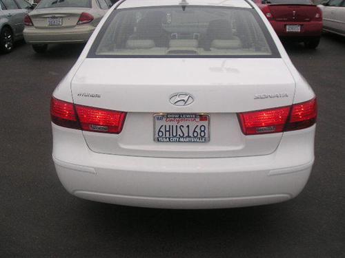 Hyundai Sonata 2010 photo 4