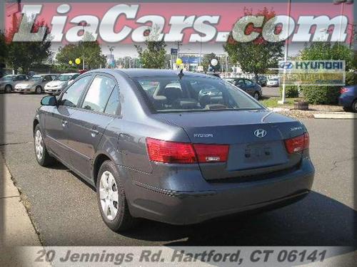 Hyundai Sonata 2010 photo 2