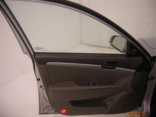 Hyundai Sonata 2010 photo 2