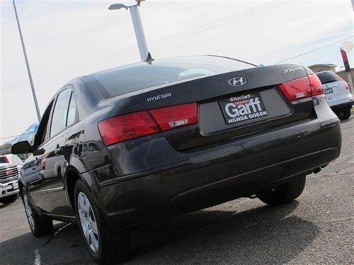 Hyundai Sonata 2010 photo 2