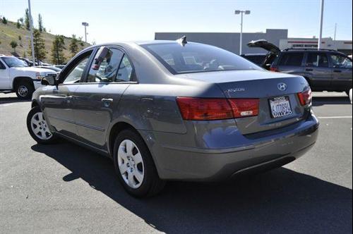 Hyundai Sonata 2010 photo 4