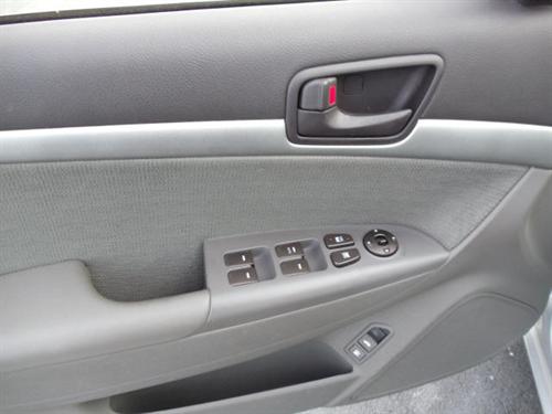 Hyundai Sonata 2010 photo 1