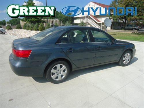 Hyundai Sonata 2010 photo 2