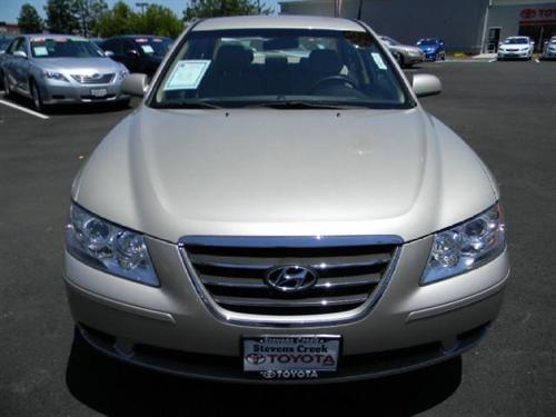 Hyundai Sonata 2010 photo 1