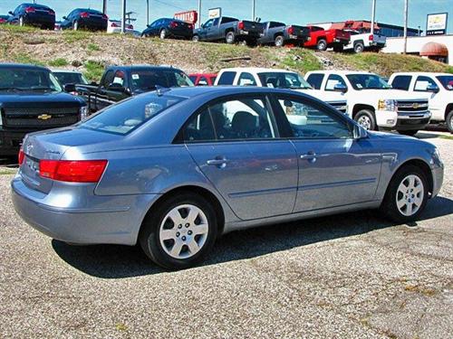 Hyundai Sonata 2010 photo 1
