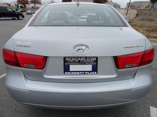 Hyundai Sonata 2010 photo 2