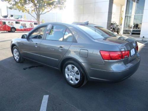 Hyundai Sonata 2010 photo 2