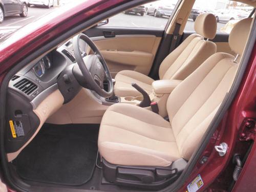 Hyundai Sonata 2010 photo 2