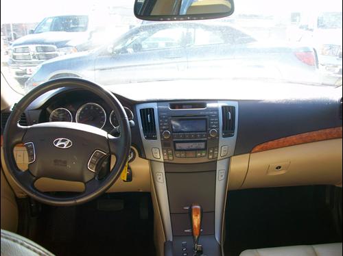 Hyundai Sonata 2010 photo 4