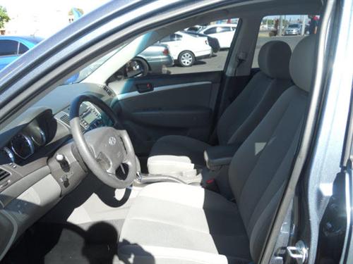 Hyundai Sonata 2010 photo 2