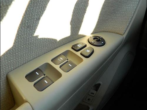 Hyundai Sonata 2010 photo 2