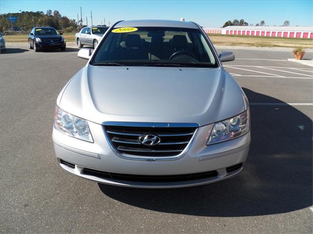 Hyundai Sonata 2010 photo 1