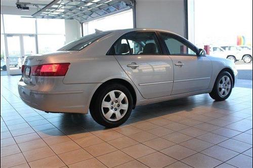 Hyundai Sonata 2010 photo 3