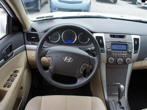 Hyundai Sonata 2010 photo 3