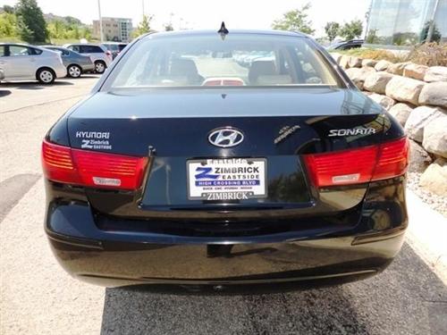 Hyundai Sonata 2010 photo 1