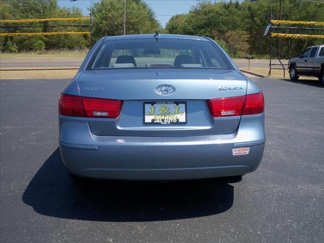 Hyundai Sonata 2010 photo 2