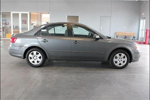 Hyundai Sonata 2010 photo 2
