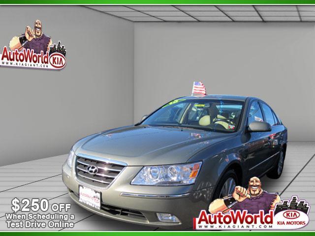 Hyundai Sonata SLT 25 Sedan