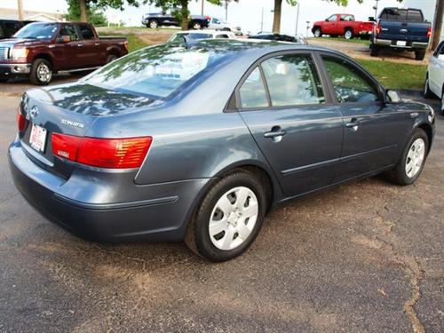 Hyundai Sonata 2010 photo 2