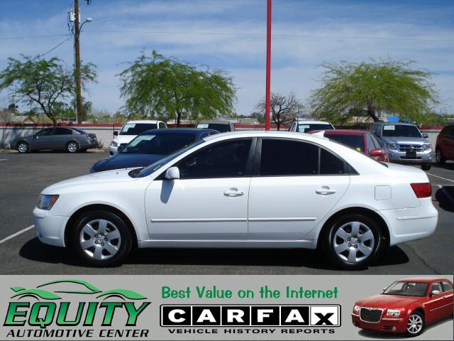 Hyundai Sonata FWD 4dr Sport Sedan