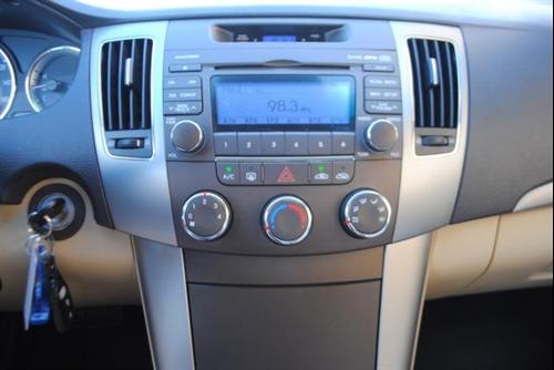 Hyundai Sonata 2010 photo 4