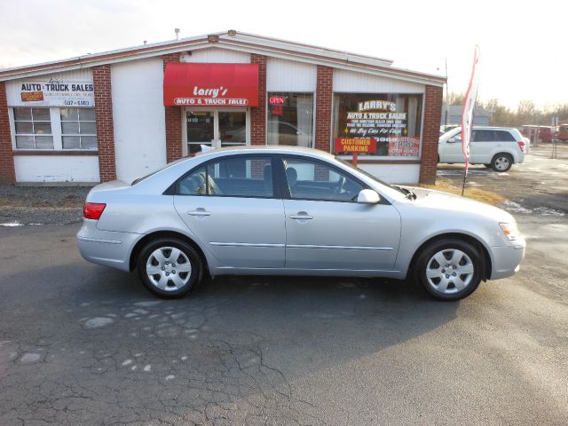 Hyundai Sonata 2010 photo 1