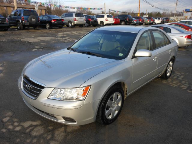 Hyundai Sonata 2010 photo 2