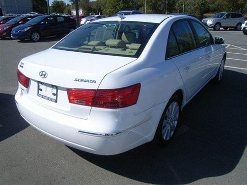 Hyundai Sonata 2010 photo 3