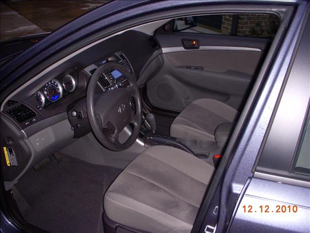 Hyundai Sonata 2010 photo 4