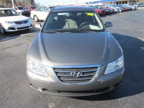 Hyundai Sonata 2010 photo 1